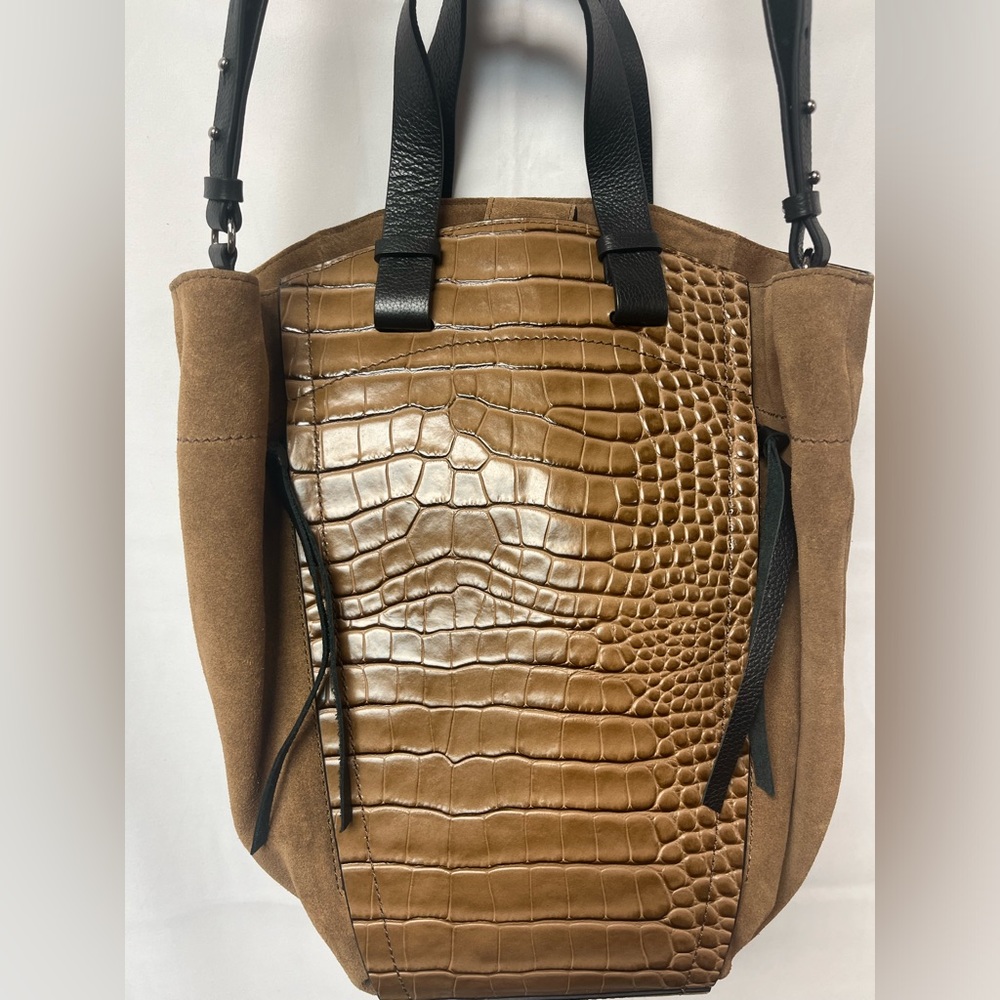 Vince camuto hobo bag nwot